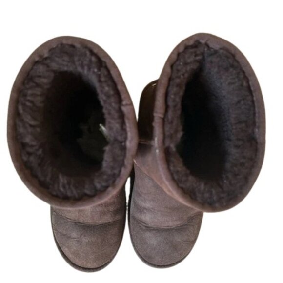 UGG women's brown classic short II boots size 6 - Picture 7 of 13